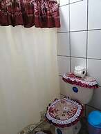 Pensión y Cabinas Colibrí Monteverde B&B