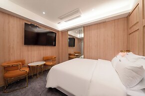 Hotel INSTA Suwon City Hall