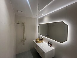 Hotel INSTA Suwon City Hall