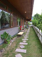 DeerStar Meihua Lake B&B