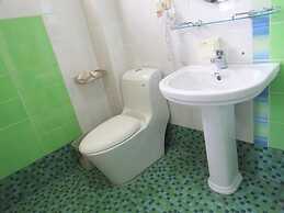 DeerStar Meihua Lake B&B