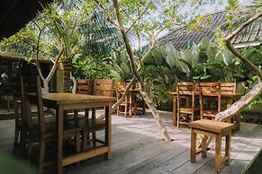 The Kelong Trikora Resort