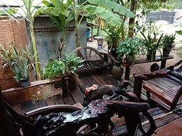 Kakrona Pouk Homestay