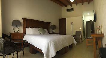 Hotel Concierge Flor y Canto