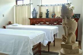 Hotel Concierge Flor y Canto