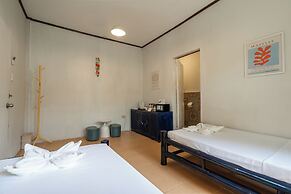 The Sharks Tail Dive Resort