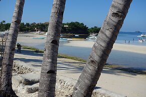 The Sharks Tail Dive Resort