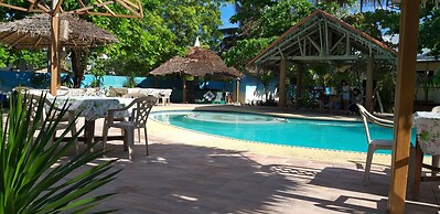 The Sharks Tail Dive Resort