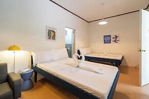 The Sharks Tail Dive Resort