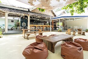 The Sharks Tail Dive Resort