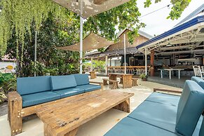 The Sharks Tail Dive Resort