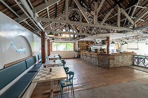 The Sharks Tail Dive Resort