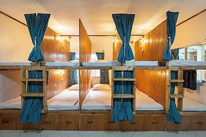 The Sharks Tail Dive Resort