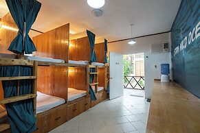 The Sharks Tail Dive Resort