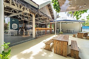 The Sharks Tail Dive Resort