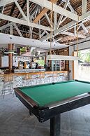 The Sharks Tail Dive Resort