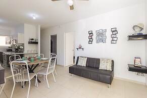 Relaxing & Quite Apt - Full Apartment