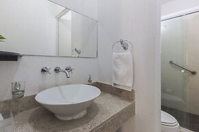 Relaxing & Quite Apt - Full Apartment