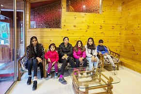 Hotel Monarch Residency Manali