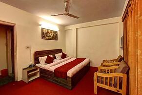 Hotel Monarch Residency Manali