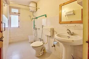 Hotel Monarch Residency Manali