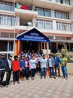 Hotel Monarch Residency Manali