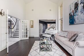 GLOBALSTAY. Unique 5BR Villa. Swimming Pool. HOT TUB