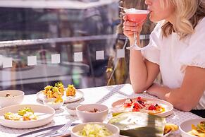 The Muse Christchurch, Art Hotel