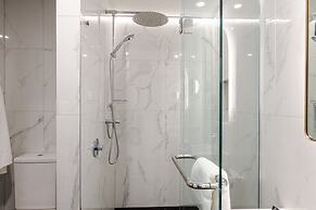 The Muse Christchurch, Art Hotel