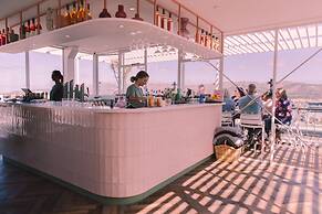 The Muse Christchurch, Art Hotel