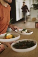 The Muse Christchurch, Art Hotel