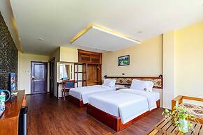 Lisha Grand Hotel