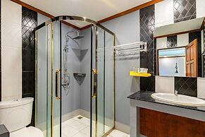 Lisha Grand Hotel