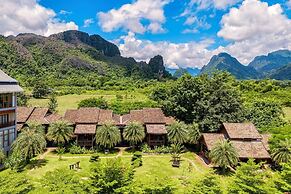 Lisha Grand Hotel
