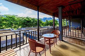 Lisha Grand Hotel