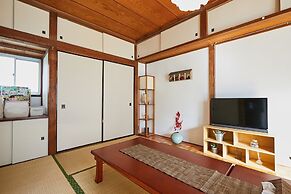 Comma House Nakano