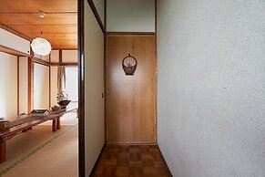 Comma House Nakano