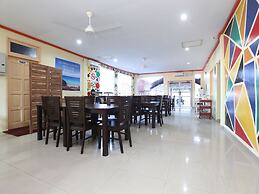 Super OYO 89640 Hotel Pelangi Marang