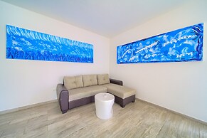 Apartments Mali Nono