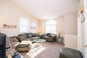 Charming Ogden Town Home, 25 Min To Snowbasin Ski Resort 3 Bedroom Dup