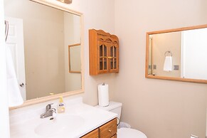 Charming Ogden Town Home, 25 Min To Snowbasin Ski Resort 3 Bedroom Dup