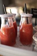 Coco-Mat Hotel Santorini