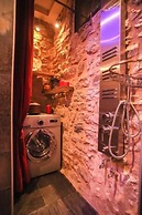 Antique Luxury Suite 65sq.m.