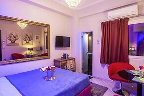 Boutique maisonette in Athens