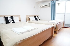 Metro Daikoku Apartment