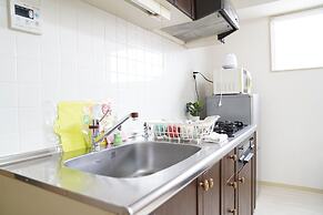 Metro Daikoku Apartment