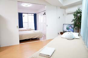 Metro Daikoku Apartment