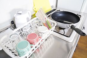 Metro Daikoku Apartment
