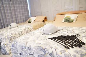 Metro Daikoku Apartment