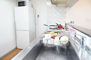 Metro Daikoku Apartment